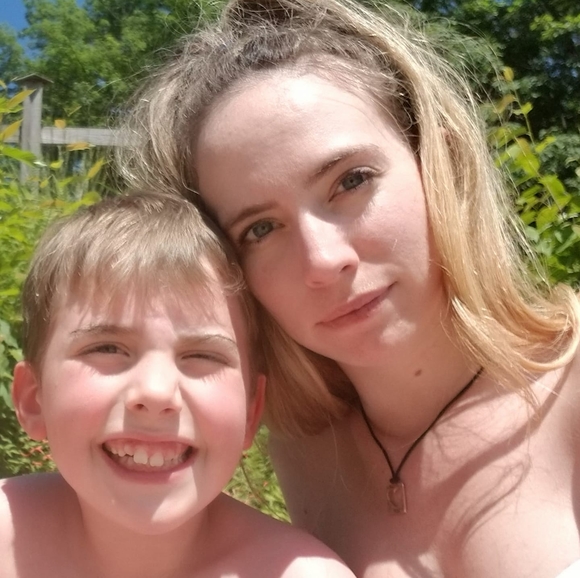 sharonbateman77